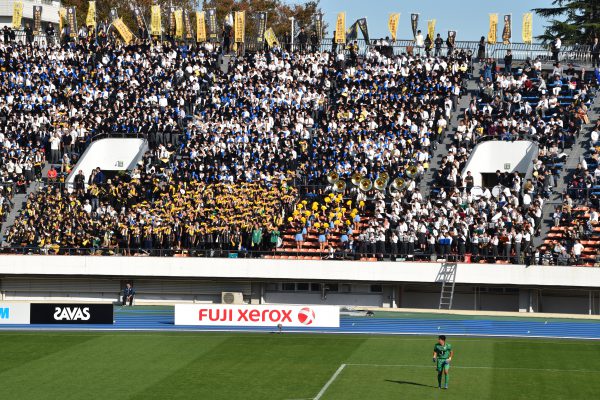 サッカー部 運動部 部活動紹介 高等学校のご案内 東海大学付属高輪台高等学校 中等部 サッカー部 運動部 部活動紹介 高等学校のご案内 東海大学付属高輪台高等学校 中等部